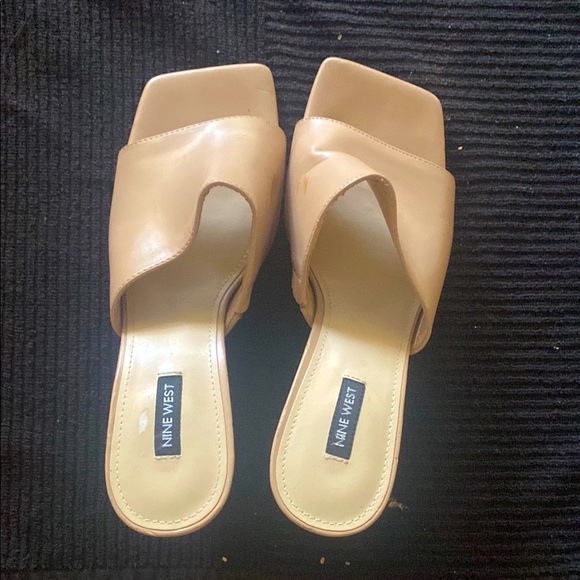 Nine West Shoes Nine West Tan Mules With Bow Detail Poshmark